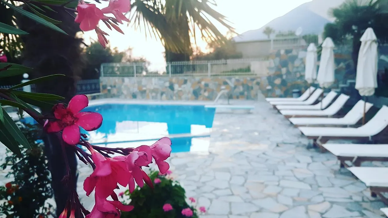Perivolos Apartments Dhermi
