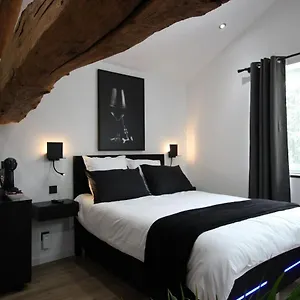 https://le-grain-de-louise.hotels-rhonealpes.com
