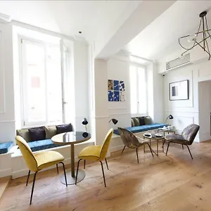 Parisii Luxury Relais Bed & Breakfast Roma
