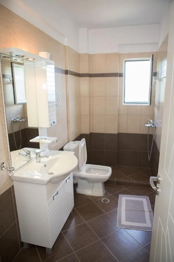 Perivolos Apartments Dhërmi Alojamento de Acomodação e Pequeno-almoço
